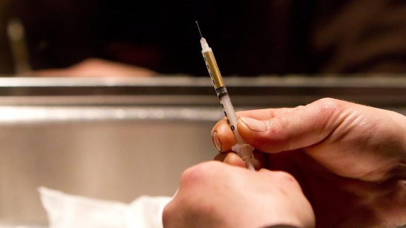 /forum/uploads/images/1552/injection-seringue.jpg
