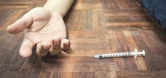 /forum/uploads/images/1556/od-cocaine-main-avec-seringue.jpg