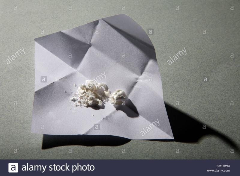 /forum/uploads/images/1557/un-ouvert-dun-gramme-de-cocaine-bm1hw3.jpg