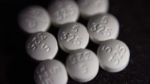 /forum/uploads/images/1571/opioides-percocet-pilules.jpg