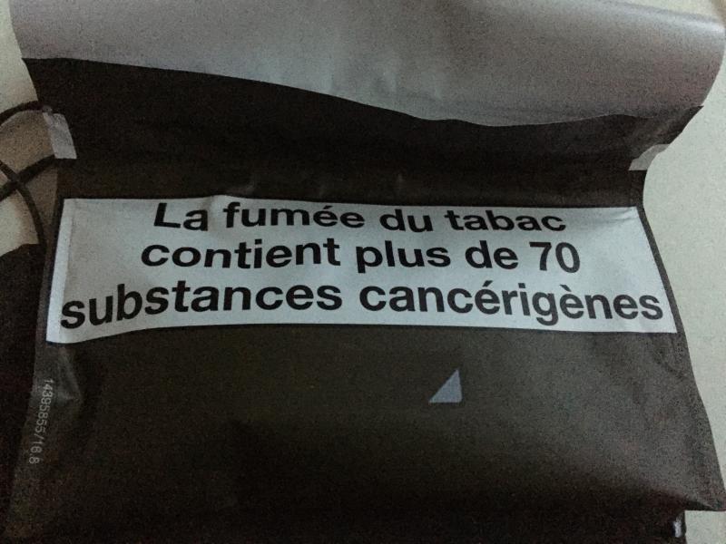 La fumée du tabac contient plus de 70 substances cancérigènes La fumée du tabac contient plus de 70 substances cancérigènes