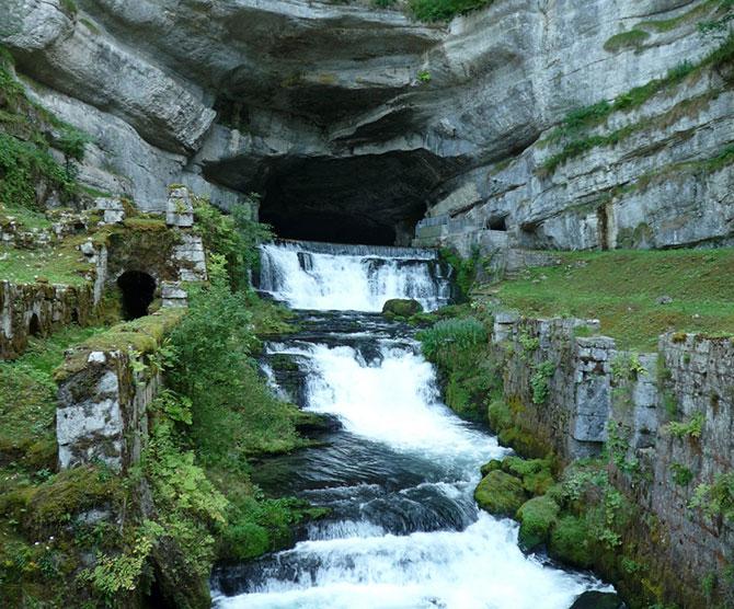 /forum/uploads/images/1573/la-source-d-eau-de-l-immortalite-126.jpg