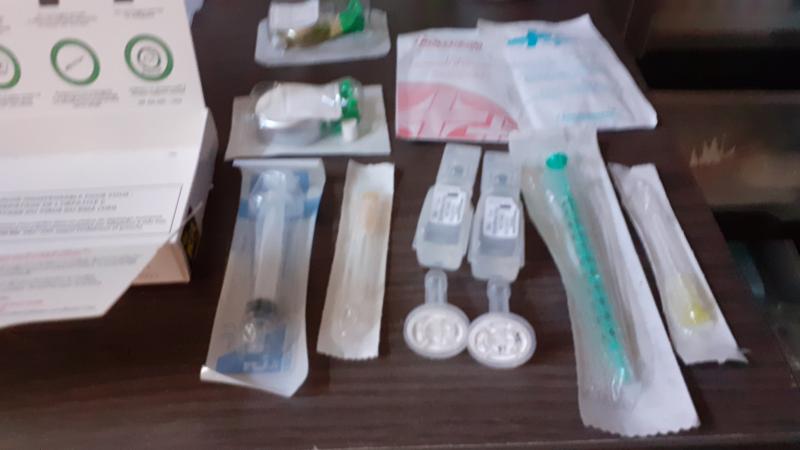 Les kits d'injection ou l'addiction responsable - Santé - Le Châtillon