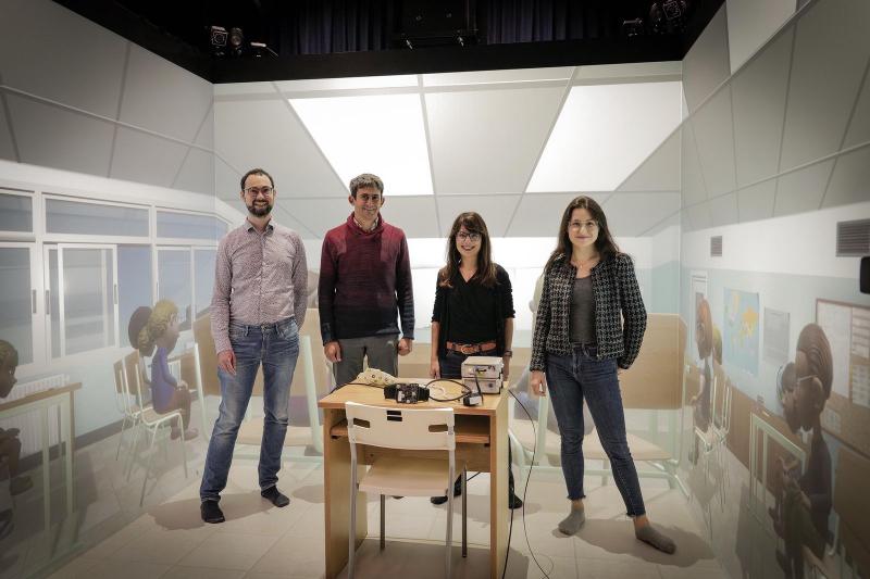 Une partie de l’équipe qui a gagné le Prix de l’innovation 2022 des HUG et de l’Université de Genève un projet de classe virtuelle pour aider les enfants qui souffrent d’un trouble de l’attention. Une partie de l’équipe qui a gagné le Prix de l’innovation 2022 des HUG et de l’Université de Genève un projet de classe virtuelle pour aider les enfants qui souffrent d’un trouble de l’attention.