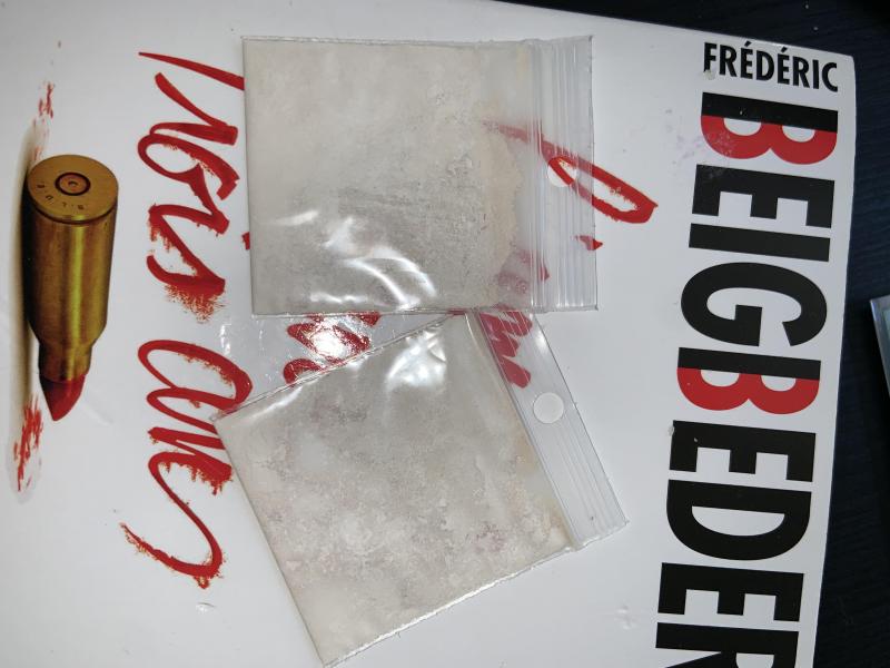 0.5g de DMXE 0.5g de DMXE