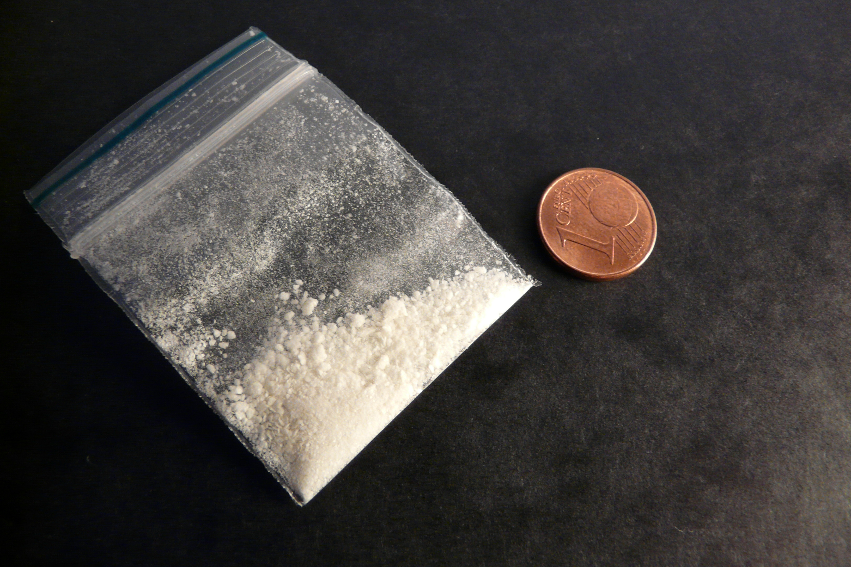 5.5 0.5. Кокаин 0.05 грамм.