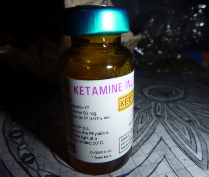 Fichier:Ketamine indienne.jpg