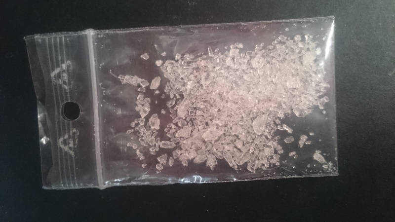 Fichier:Methamphetamine cristal3.jpg
