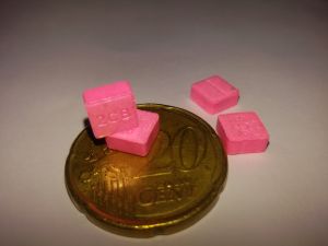 2C-B cachet rose 20mg.jpg